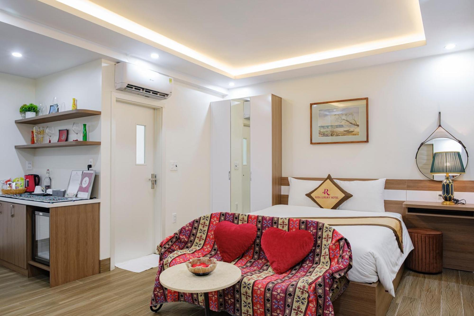 Roza Palace Cat Ba Chan Chau Екстер'єр фото